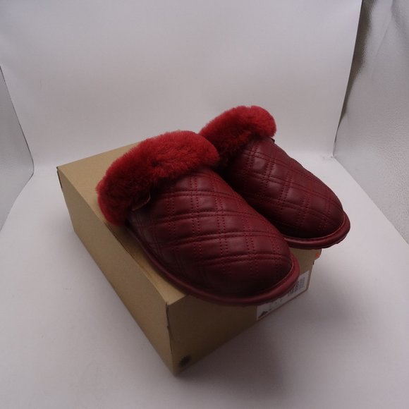 UGG SCUFFETTE II QUILTED RED LEATHER SHEARLING SLIPPER US 8 NEW - Picture 1 of 6